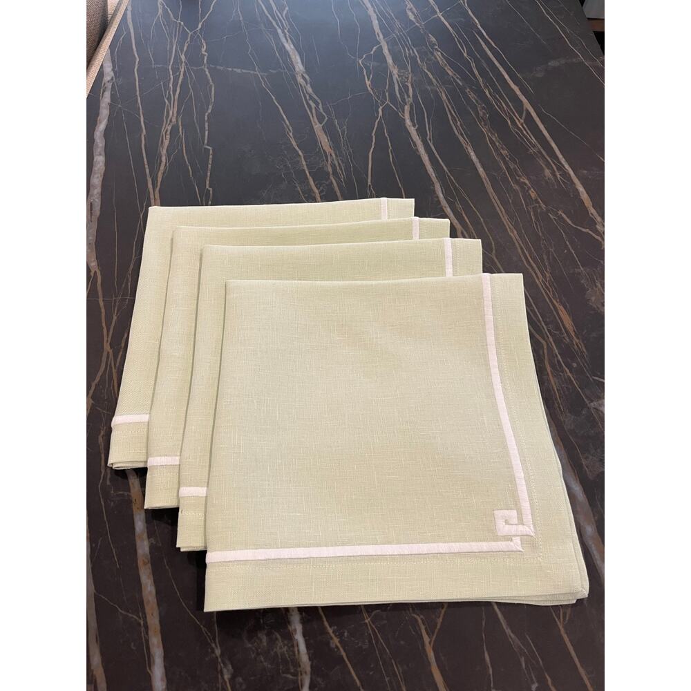 Williams Sonoma Linen Napkins (4)